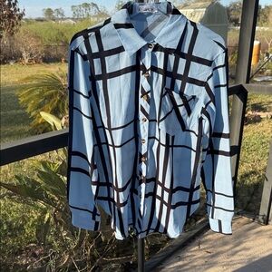 Chic Blue & black plaid Button-Down Shirt